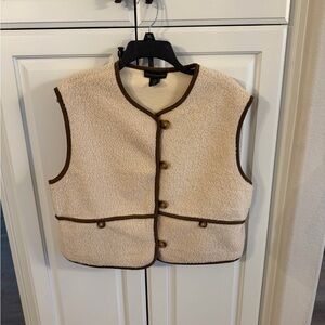 House of Harlow 1960 Cream and Brown Sleeveless Sweater Vest